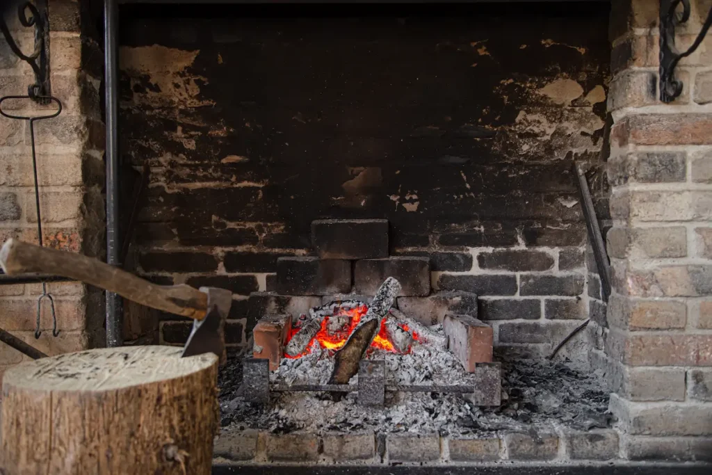 como apagar chimenea de leña